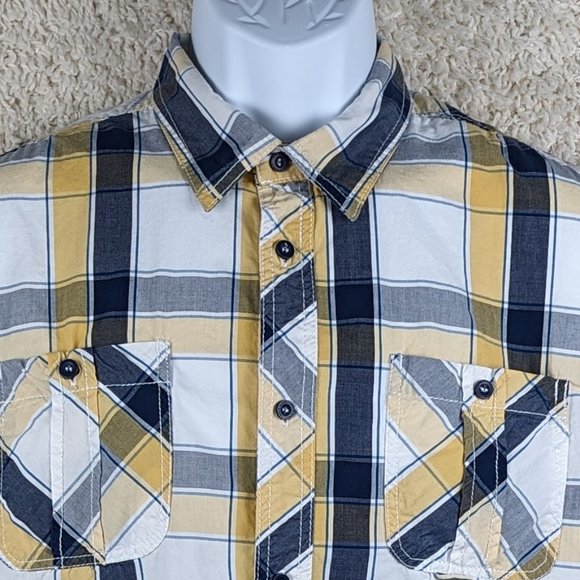 i‎ Jeans by Buffalo* Men's Short Sleeve Button Down Curved Hem Shirt~ Size Large - Picture 6 of 12